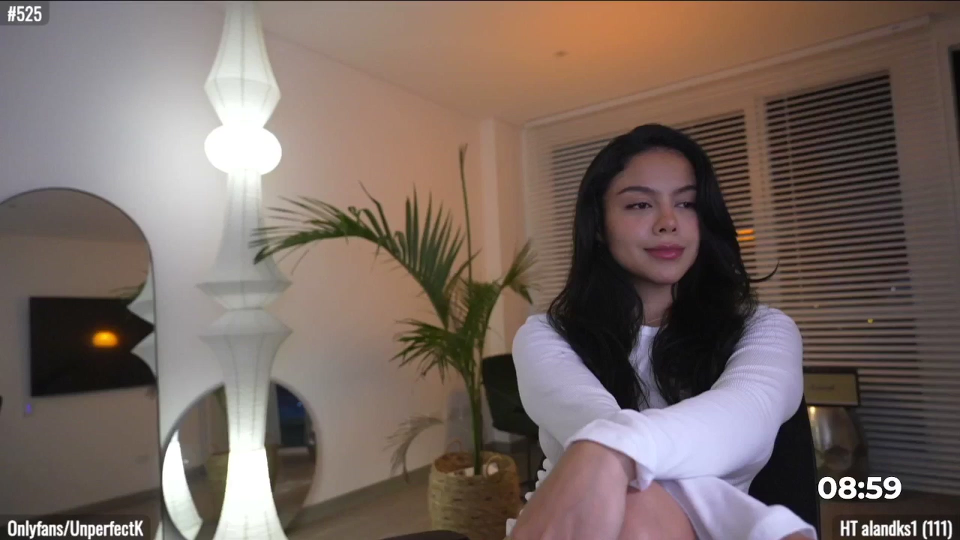 Gallery image thumbnail from UnperfectK's myfreecams stream on, 06/15/2025, 02:08 image 17 of 20