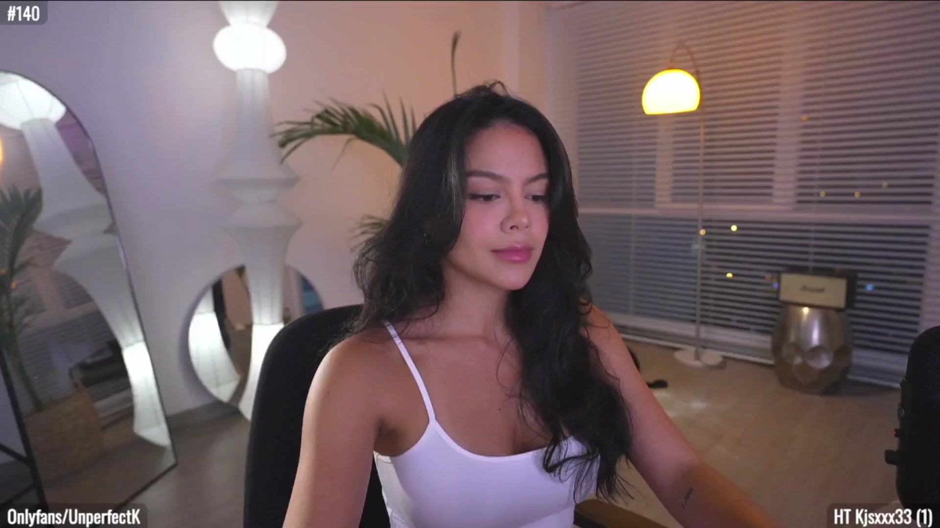 Gallery image thumbnail from UnperfectK's myfreecams stream on, 07/19/2025, 01:14 image 1 of 20