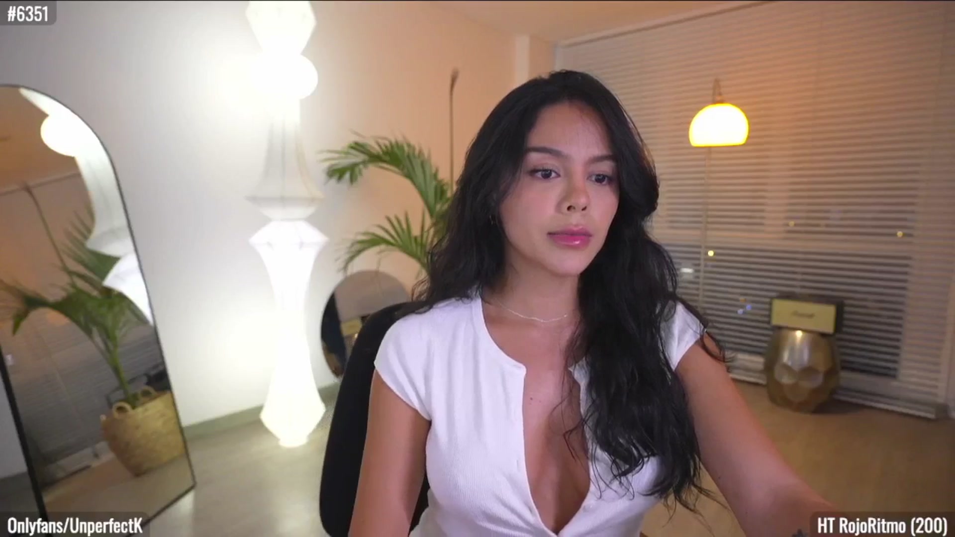 Gallery image thumbnail from UnperfectK's myfreecams stream on, 08/06/2025, 01:46 image 13 of 20