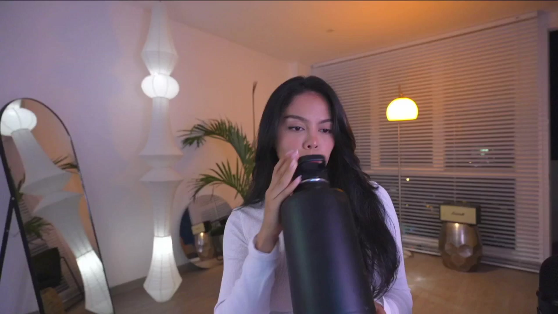 Gallery image thumbnail from UnperfectK's myfreecams stream on, 08/08/2025, 02:49 image 10 of 20