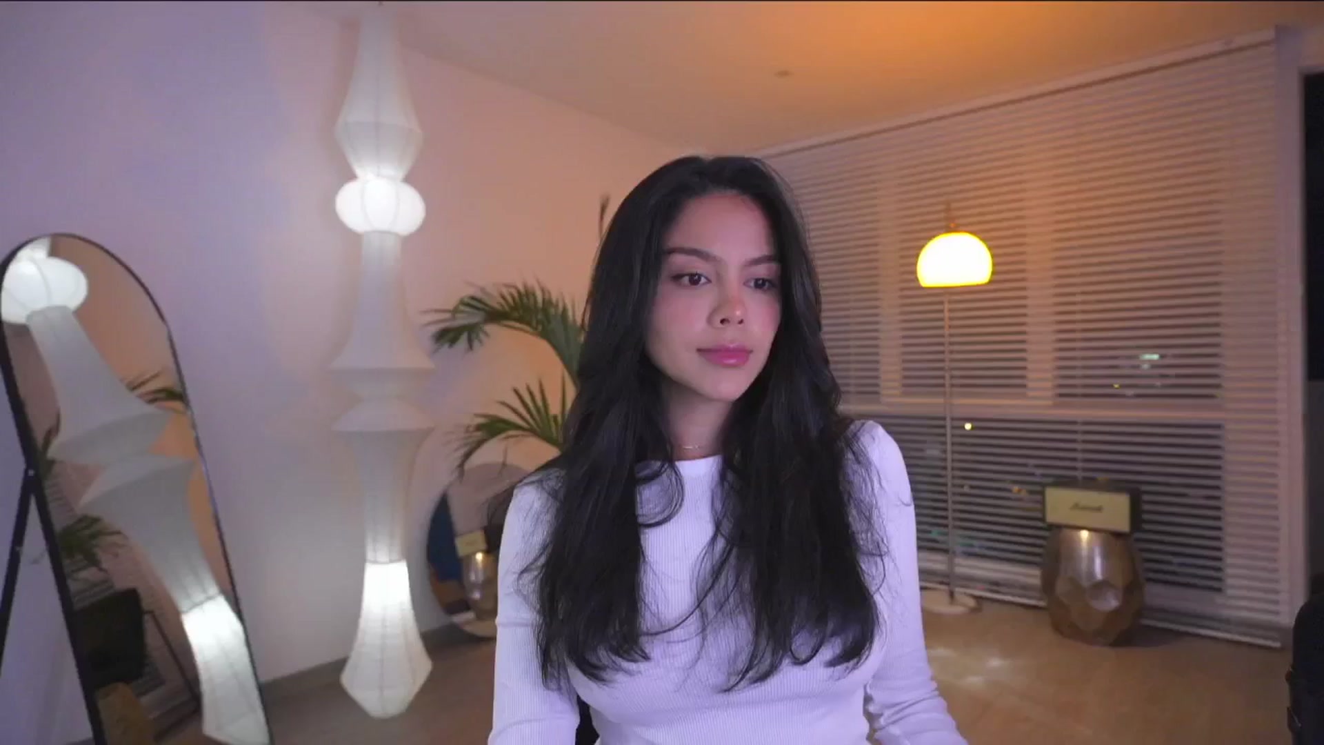 Gallery image thumbnail from UnperfectK's myfreecams stream on, 08/08/2025, 02:49 image 1 of 20