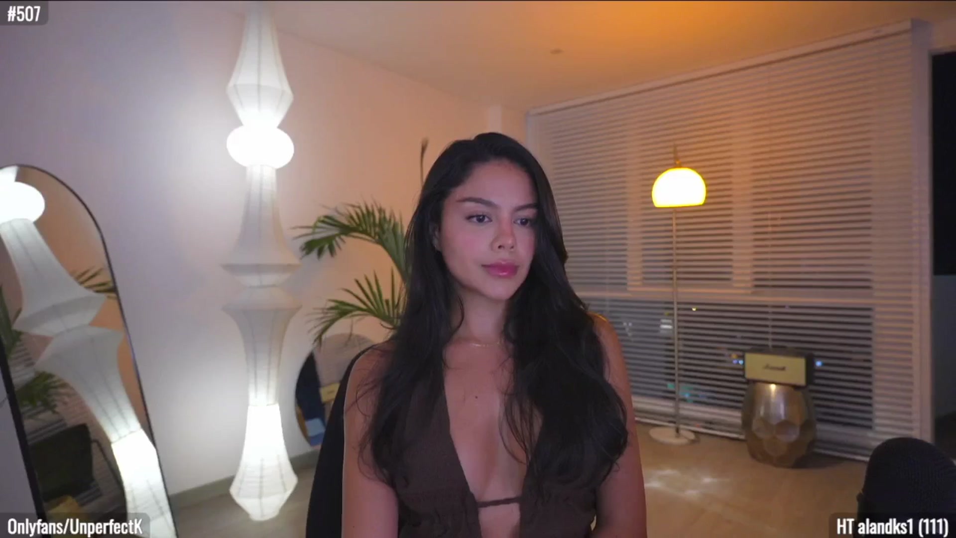 Gallery image thumbnail from UnperfectK's myfreecams stream on, 08/09/2025, 03:28 image 3 of 20