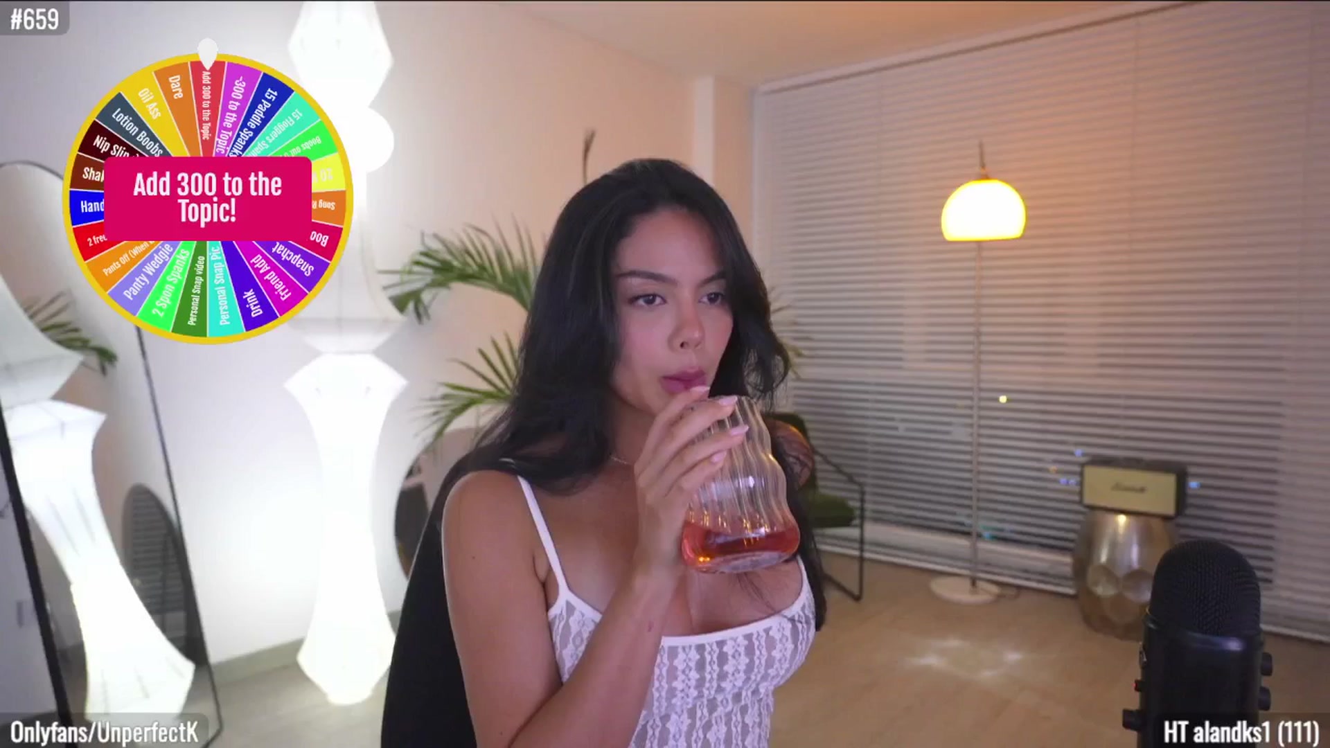 Gallery image thumbnail from UnperfectK's myfreecams stream on, 08/14/2025, 02:28 image 10 of 20