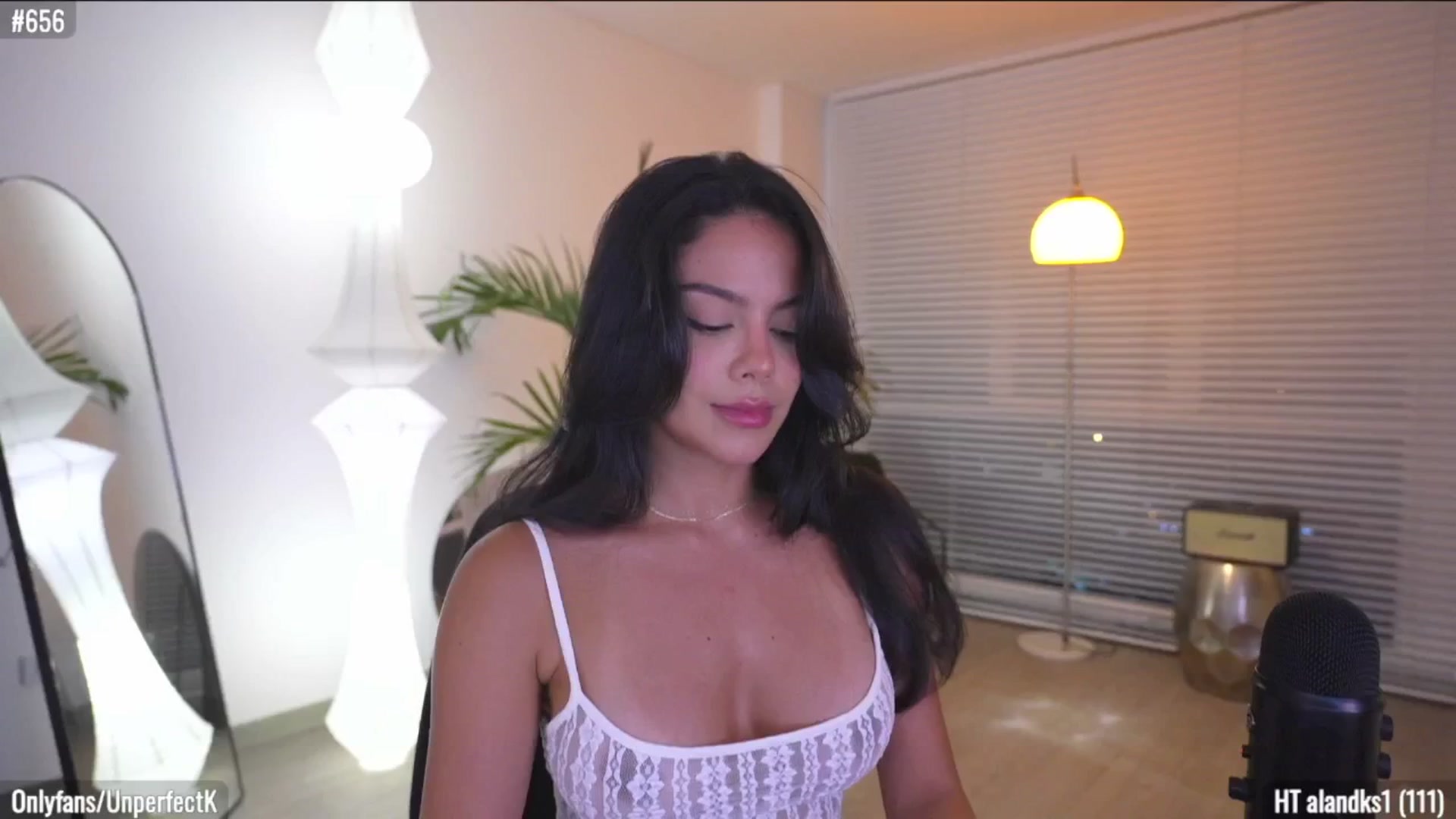Gallery image thumbnail from UnperfectK's myfreecams stream on, 08/14/2025, 02:28 image 11 of 20