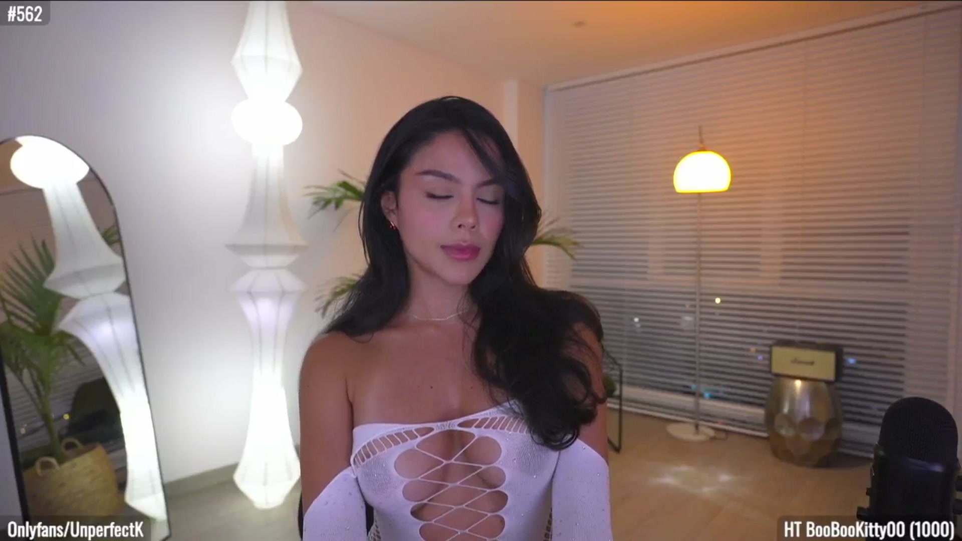 Gallery image thumbnail from UnperfectK's myfreecams stream on, 08/15/2025, 03:04 image 6 of 20