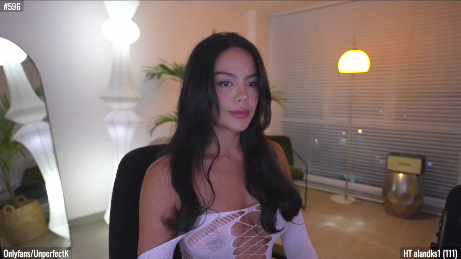 Gallery image thumbnail from UnperfectK's myfreecams stream on, 08/15/2025, 03:04 image 1 of 20