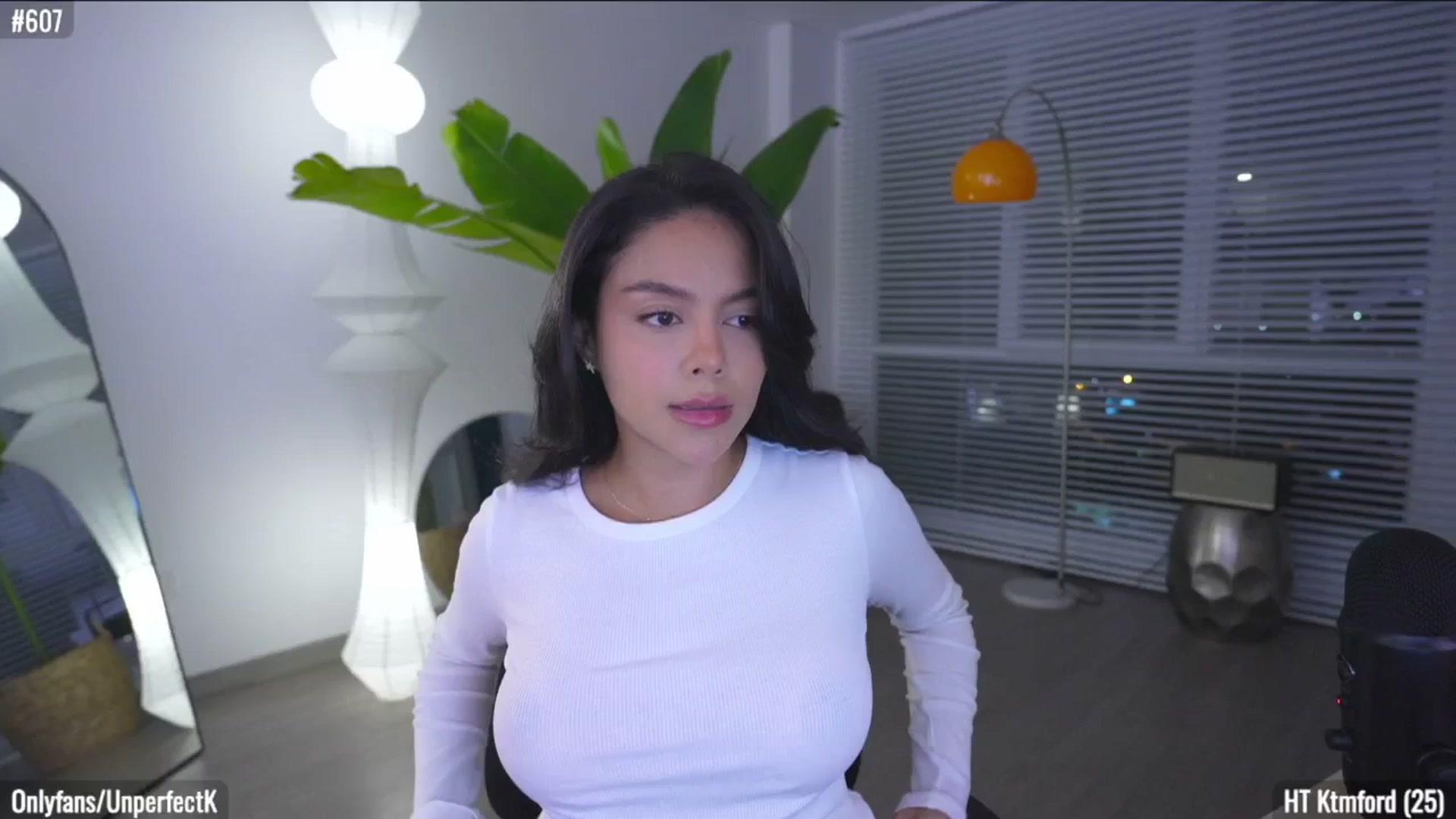 Gallery image thumbnail from UnperfectK's myfreecams stream on, 09/10/2025, 03:29 image 2 of 20