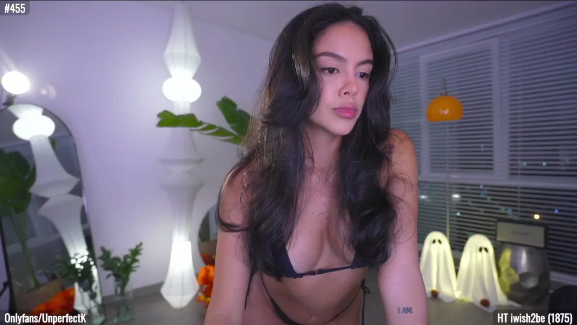 Gallery image thumbnail from UnperfectK's myfreecams stream on, 10/09/2025, 02:42 image 3 of 20