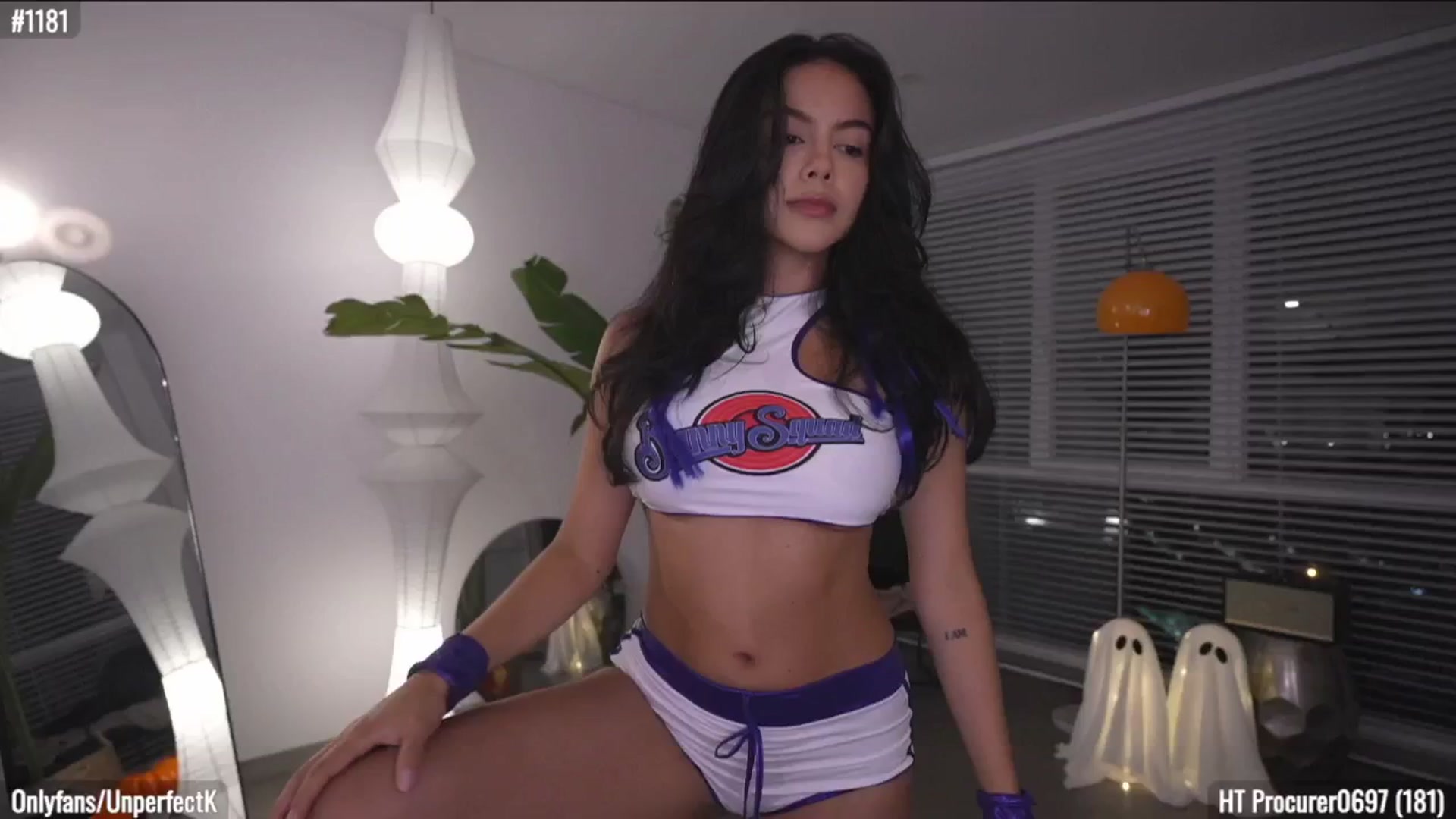 Gallery image thumbnail from UnperfectK's myfreecams stream on, 10/29/2025, 02:36 image 6 of 20