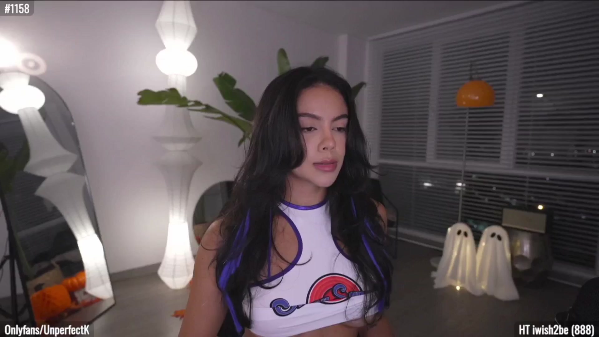 Gallery image thumbnail from UnperfectK's myfreecams stream on, 10/29/2025, 02:36 image 12 of 20