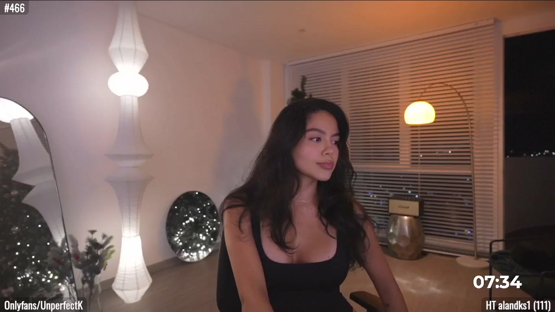Gallery image thumbnail from UnperfectK's myfreecams stream on, 12/03/2025, 01:47 image 15 of 20