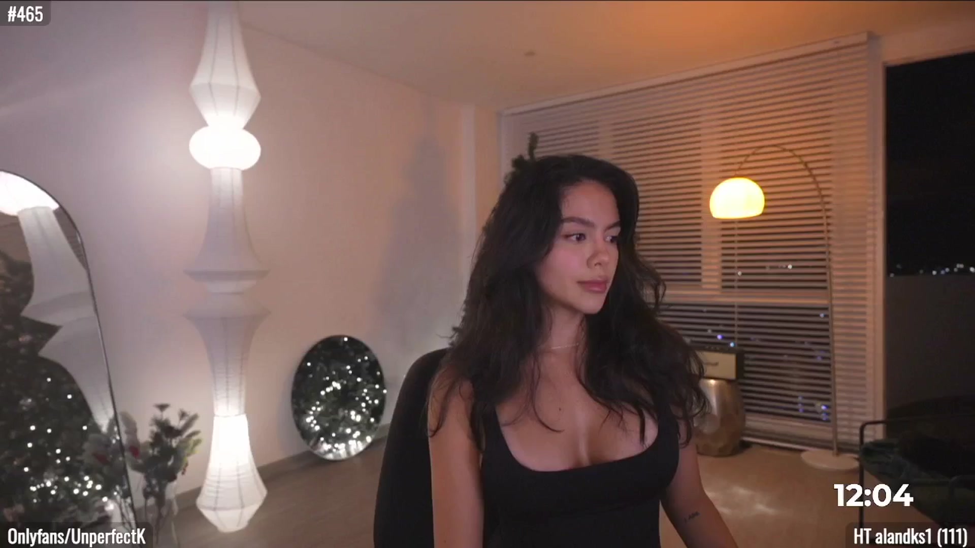 Gallery image thumbnail from UnperfectK's myfreecams stream on, 12/03/2025, 01:47 image 9 of 20