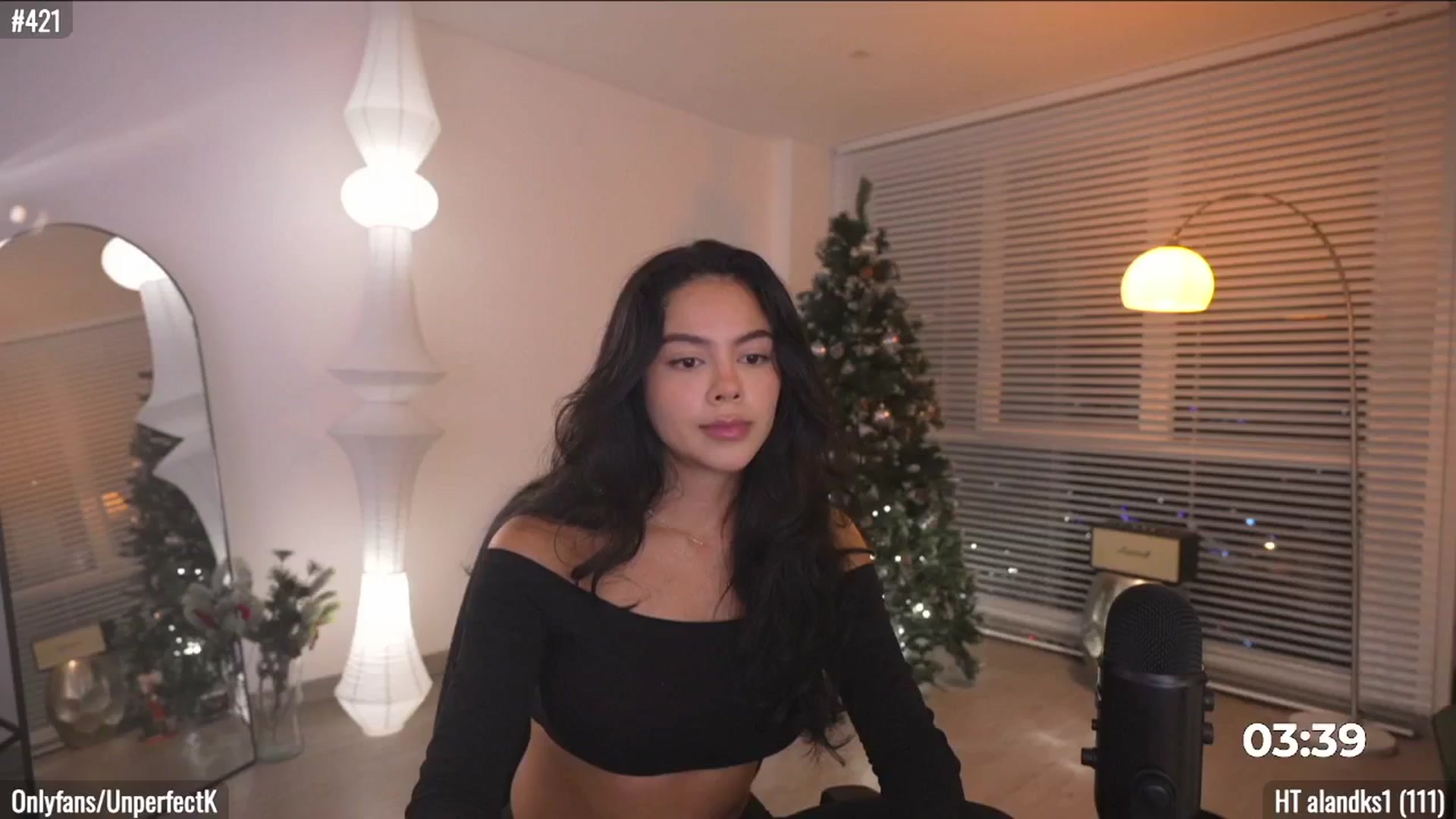 Gallery image thumbnail from UnperfectK's myfreecams stream on, 12/04/2025, 02:11 image 13 of 20