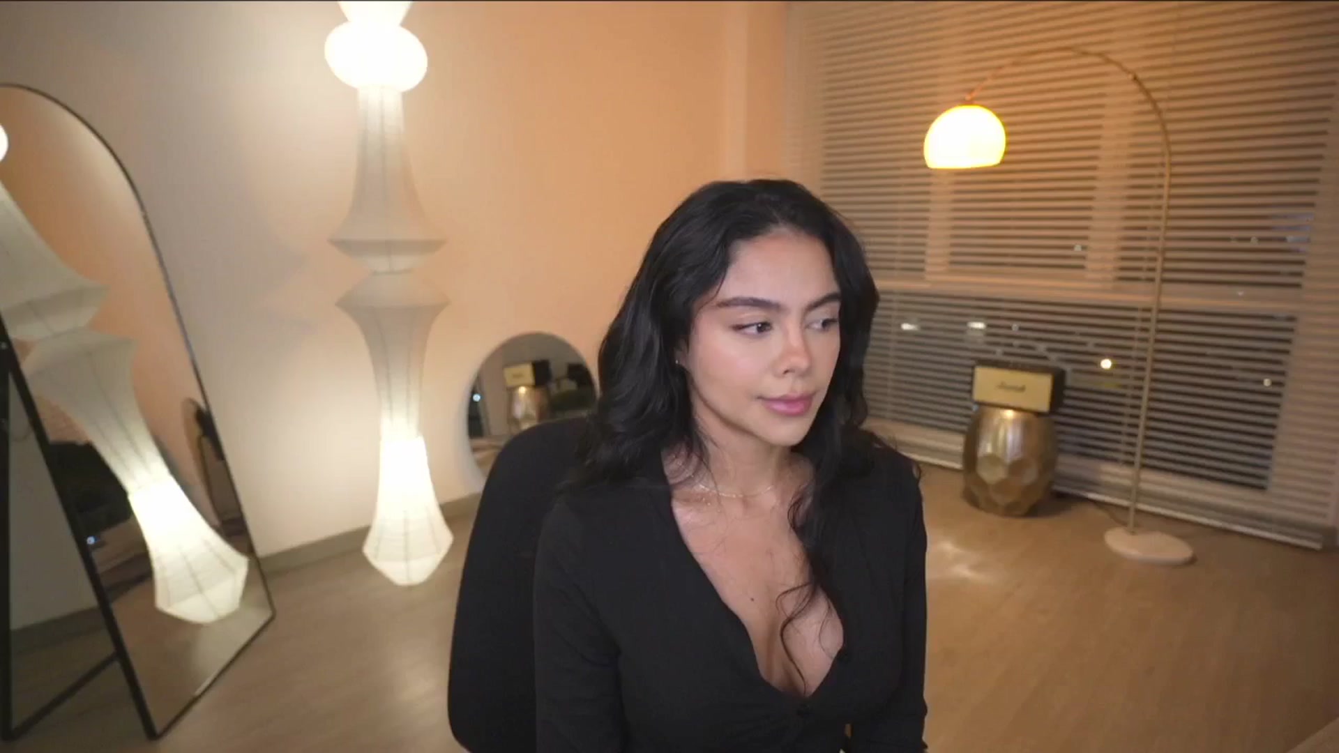 Gallery image thumbnail from UnperfectK's myfreecams stream on, 01/23/2026, 01:47 image 17 of 20