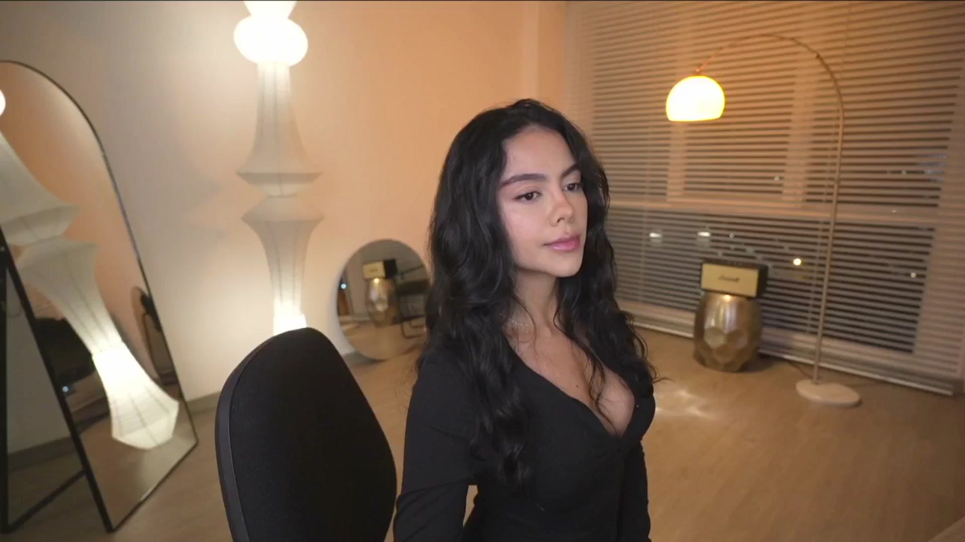 Gallery image thumbnail from UnperfectK's myfreecams stream on, 01/23/2026, 01:47 image 4 of 20