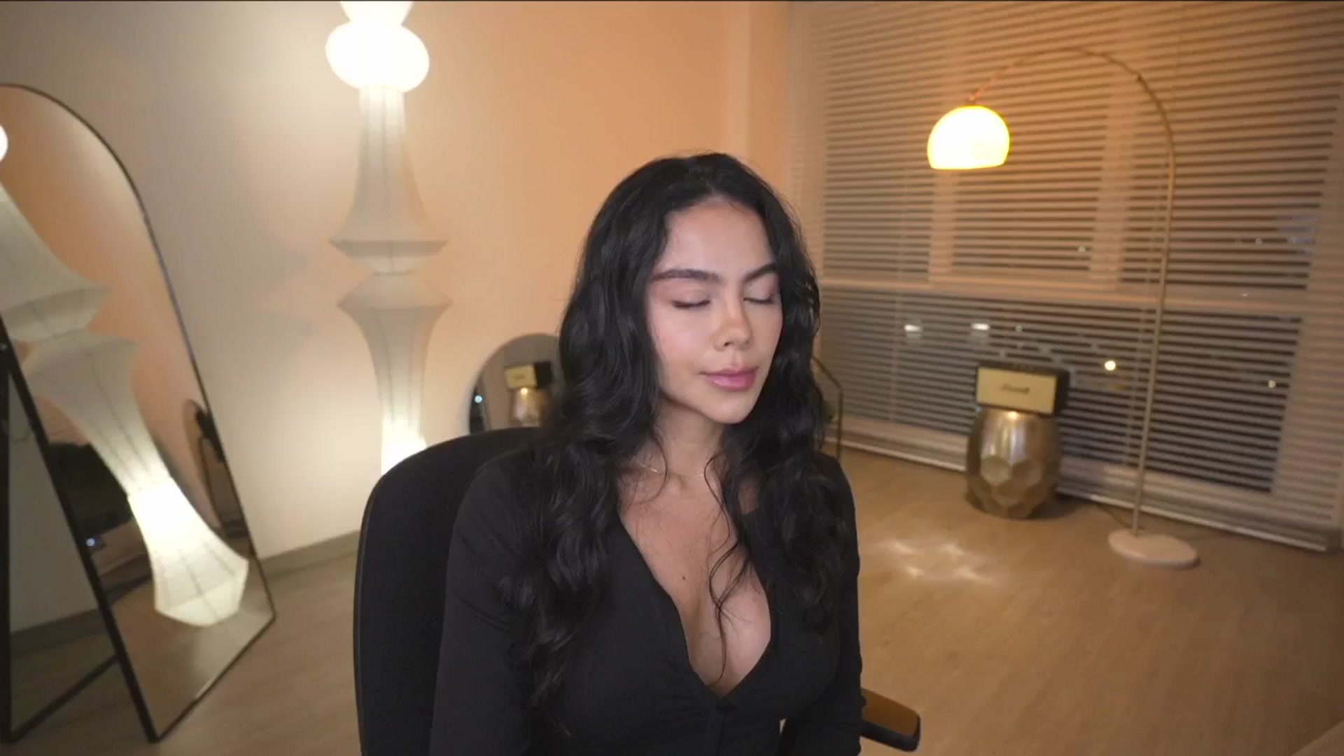 Gallery image thumbnail from UnperfectK's myfreecams stream on, 01/23/2026, 01:47 image 9 of 20