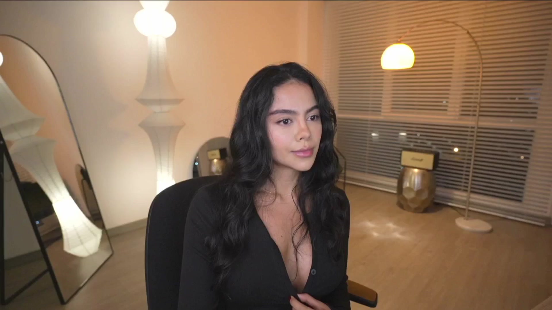 Gallery image thumbnail from UnperfectK's myfreecams stream on, 01/23/2026, 01:47 image 8 of 20