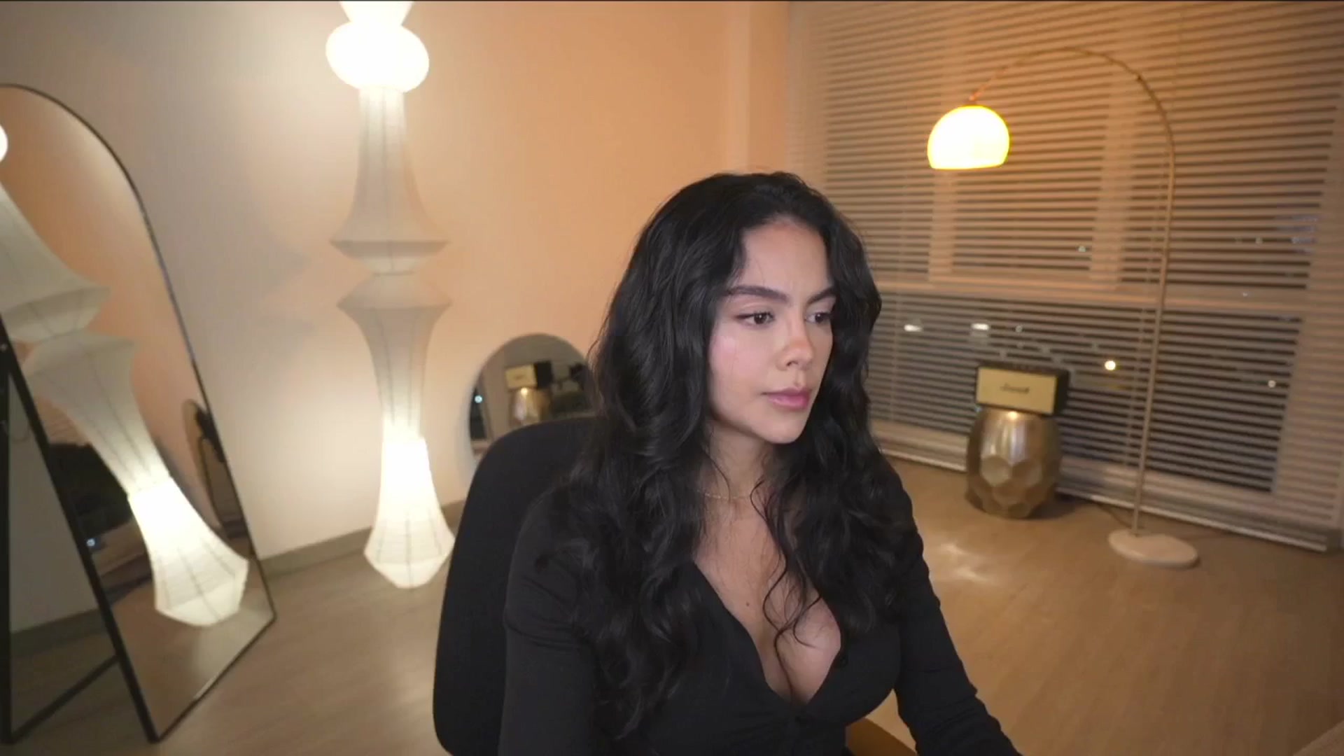Gallery image thumbnail from UnperfectK's myfreecams stream on, 01/23/2026, 01:47 image 16 of 20