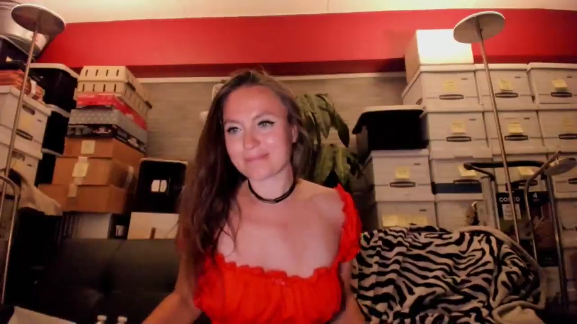 Gallery image thumbnail from UntamedBooty's myfreecams stream on, 06/24/2024, 08:57 image 4 of 20
