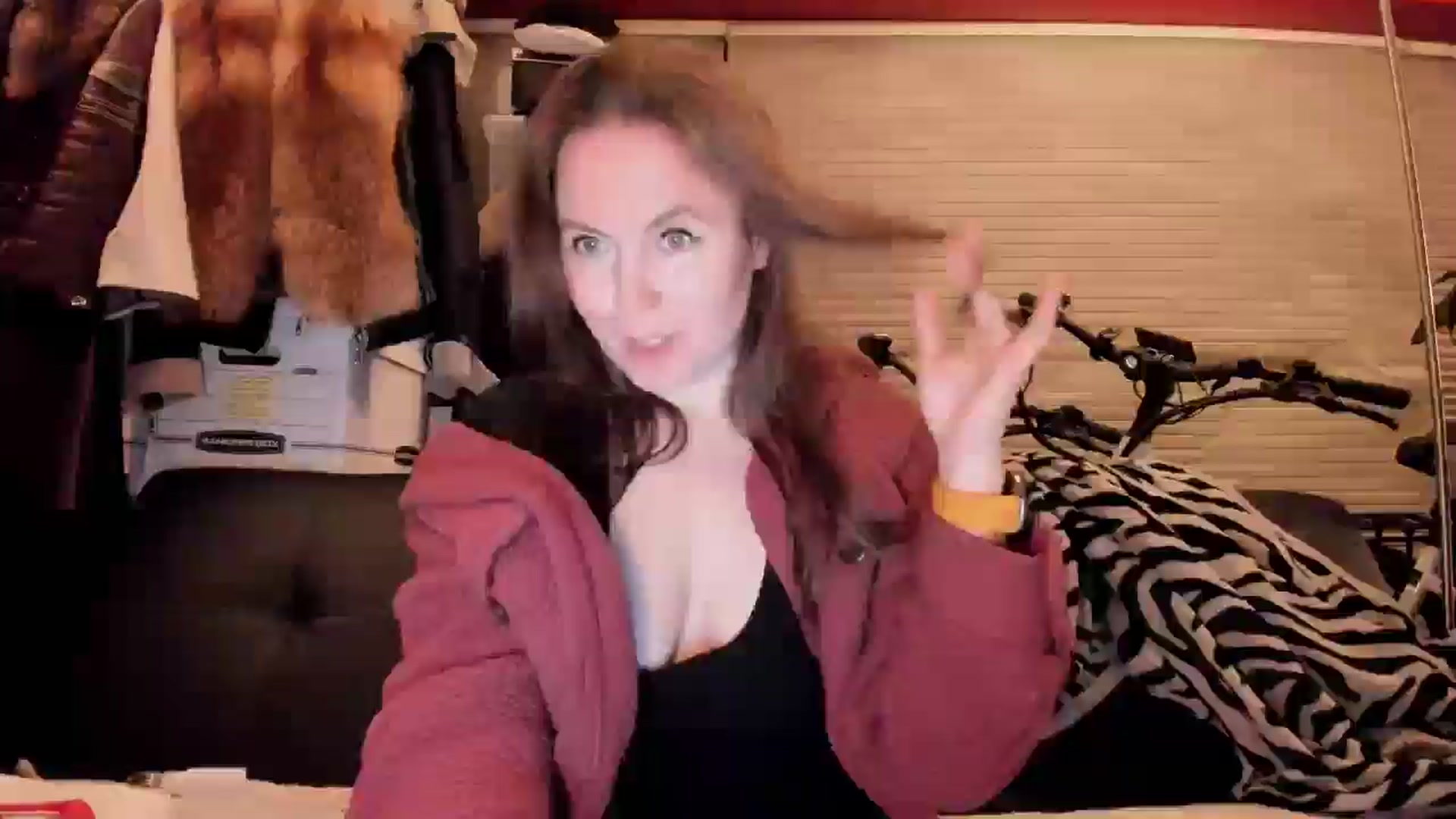Gallery image thumbnail from UntamedBooty's myfreecams stream on, 03/31/2026, 07:18 image 15 of 20