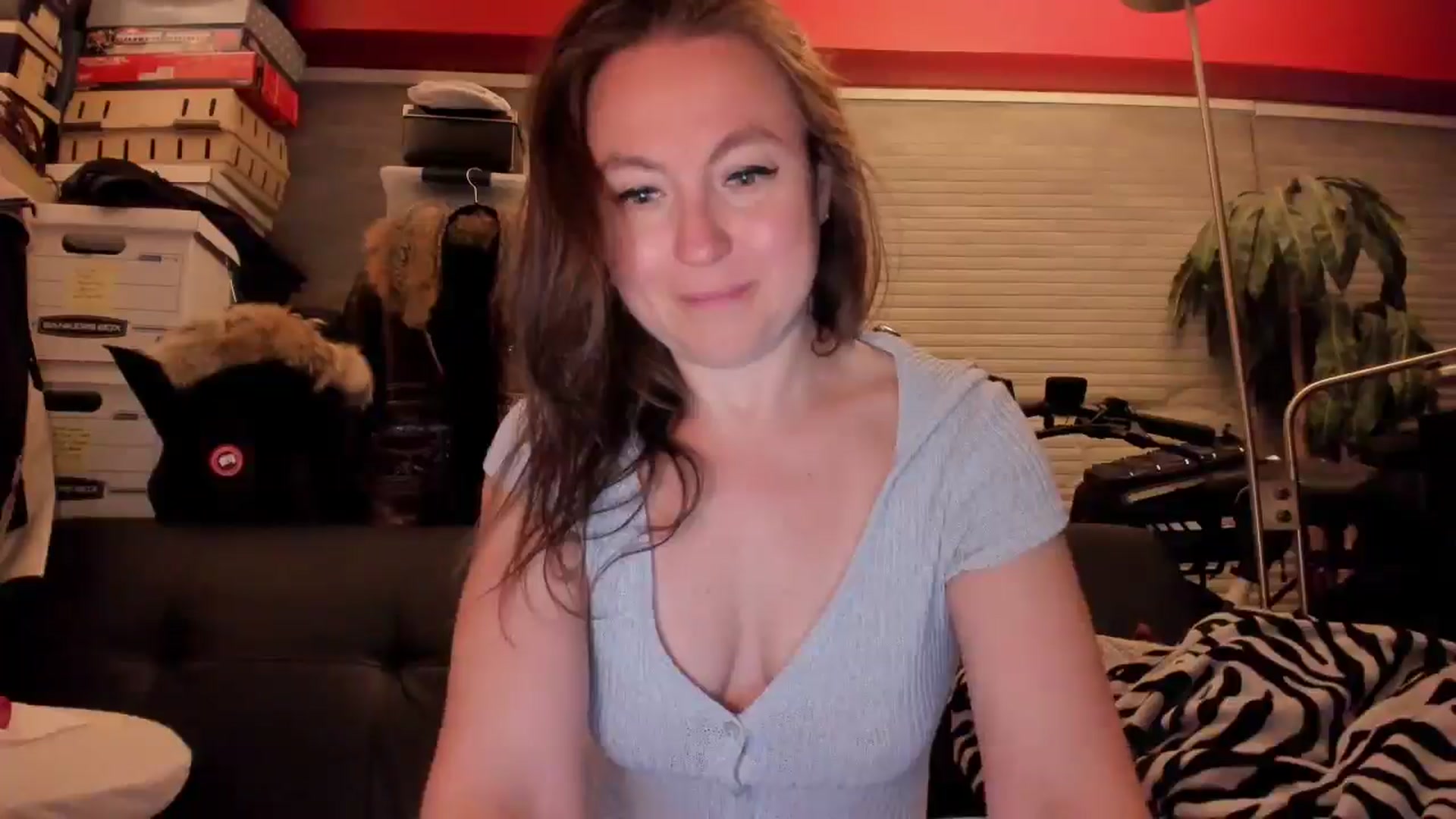 Gallery image thumbnail from UntamedBooty's myfreecams stream on, 04/29/2026, 09:51 image 12 of 20