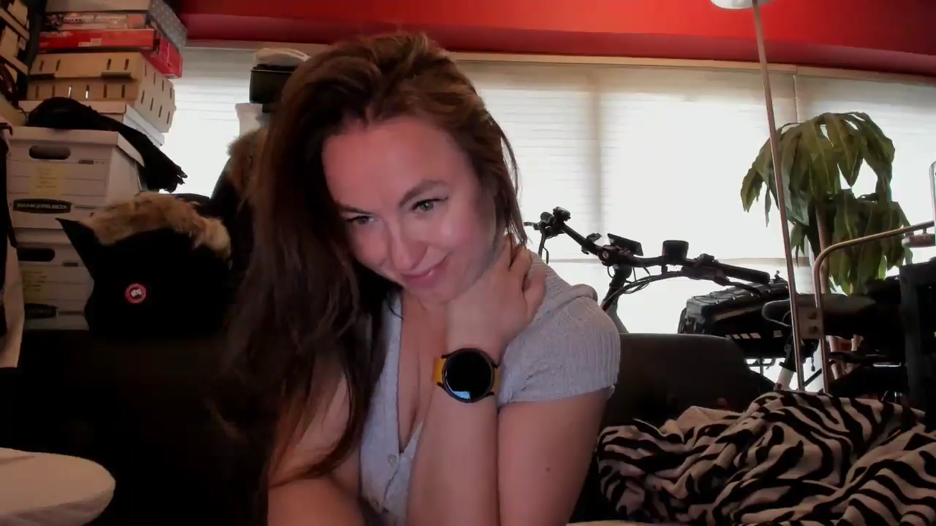 Gallery image thumbnail from UntamedBooty's myfreecams stream on, 04/29/2026, 10:40 image 2 of 20