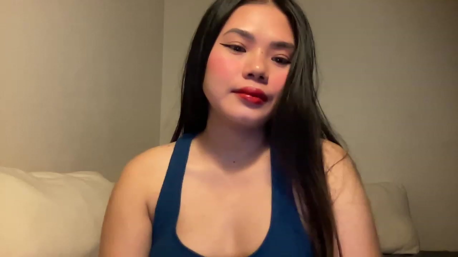 Gallery image thumbnail from UrAsianGirl's myfreecams stream on, 11/18/2022, 04:43 image 20 of 20