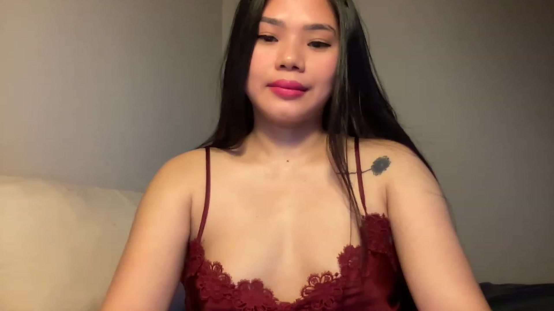 Gallery image thumbnail from UrAsianGirl's myfreecams stream on, 11/25/2022, 23:10 image 14 of 20