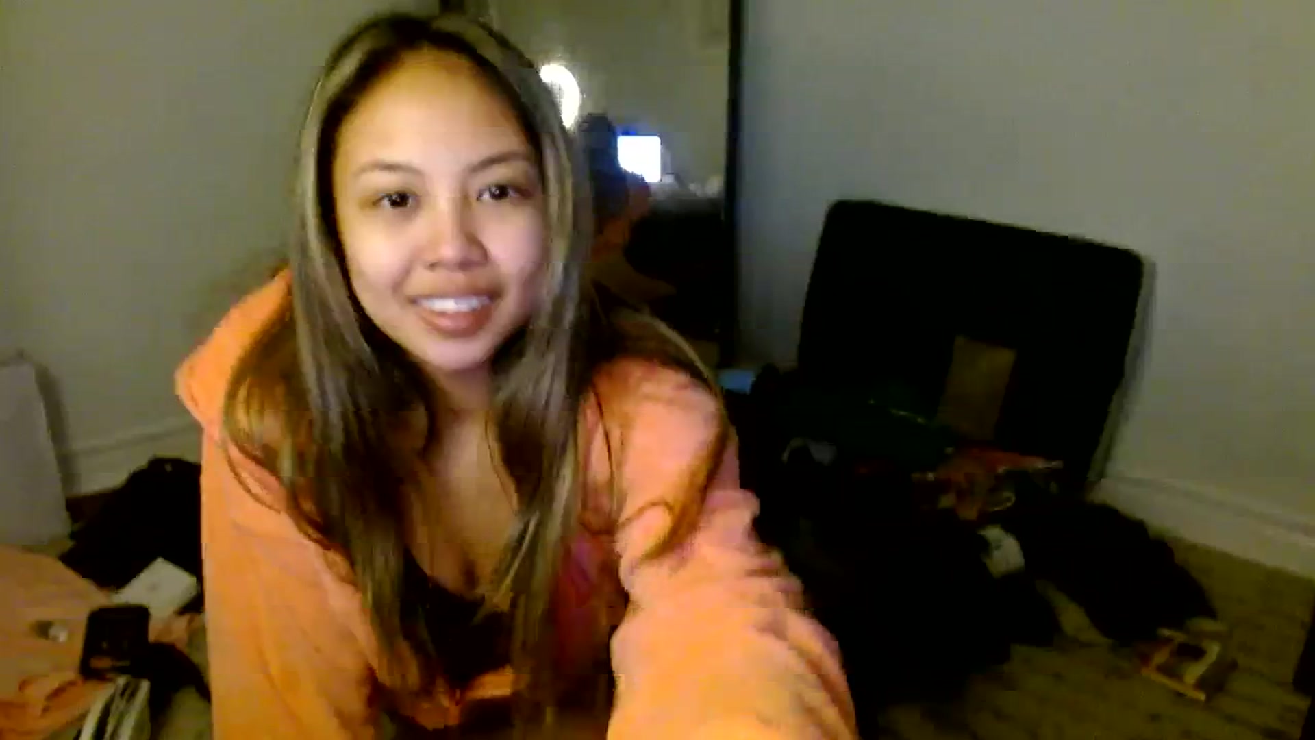 Gallery image thumbnail from UrBabyGirl's myfreecams stream on, 01/30/2024, 24:24 image 4 of 20