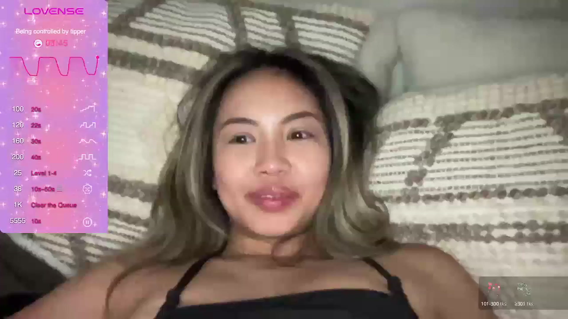 Gallery image thumbnail from UrBabyGirl's myfreecams stream on, 02/22/2024, 02:59 image 6 of 20