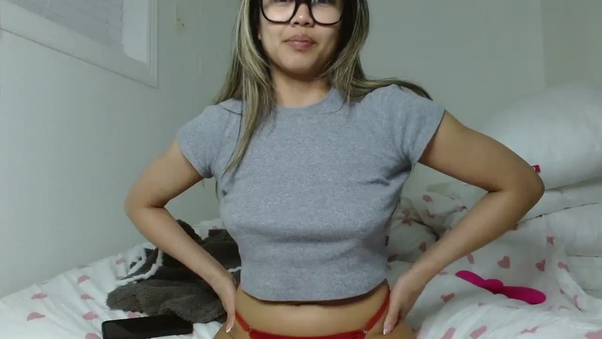 Gallery image thumbnail from UrBabyGirl's myfreecams stream on, 05/08/2024, 05:21 image 4 of 20
