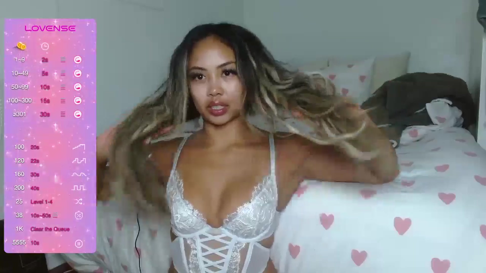 Gallery image thumbnail from UrBabyGirl's myfreecams stream on, 06/19/2024, 03:54 image 7 of 20