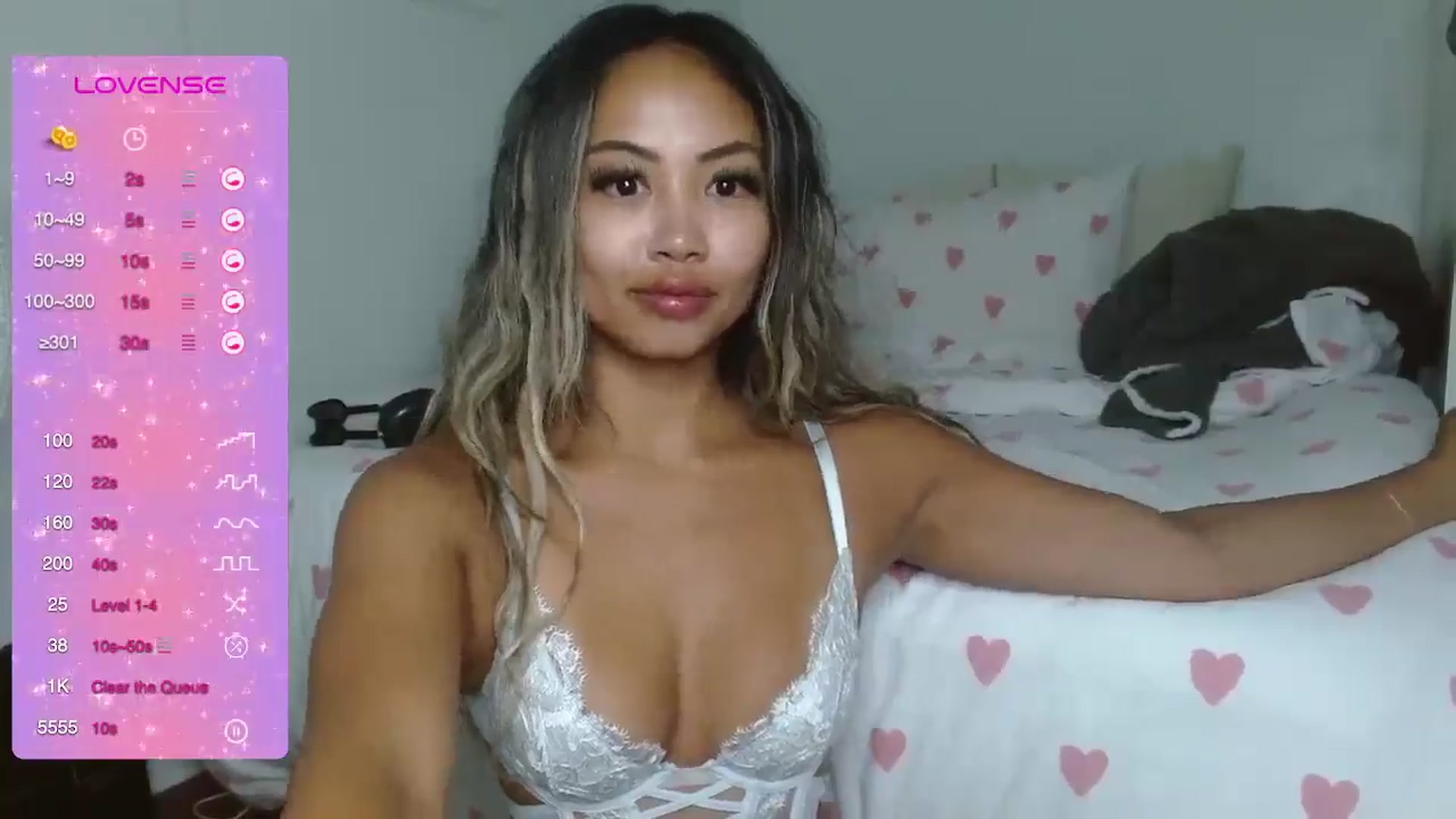 Gallery image thumbnail from UrBabyGirl's myfreecams stream on, 06/19/2024, 03:54 image 6 of 20