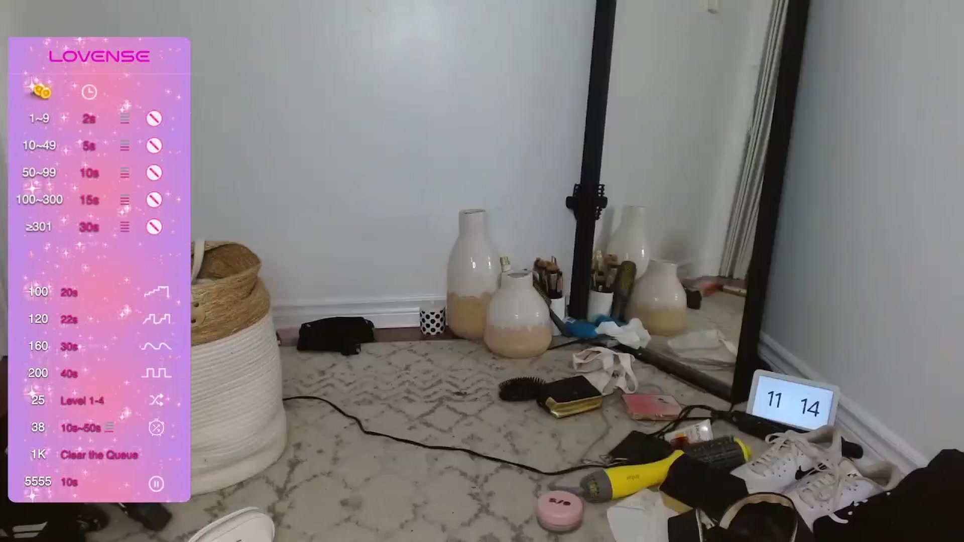 Gallery image thumbnail from UrBabyGirl's myfreecams stream on, 07/15/2024, 03:23 image 18 of 20