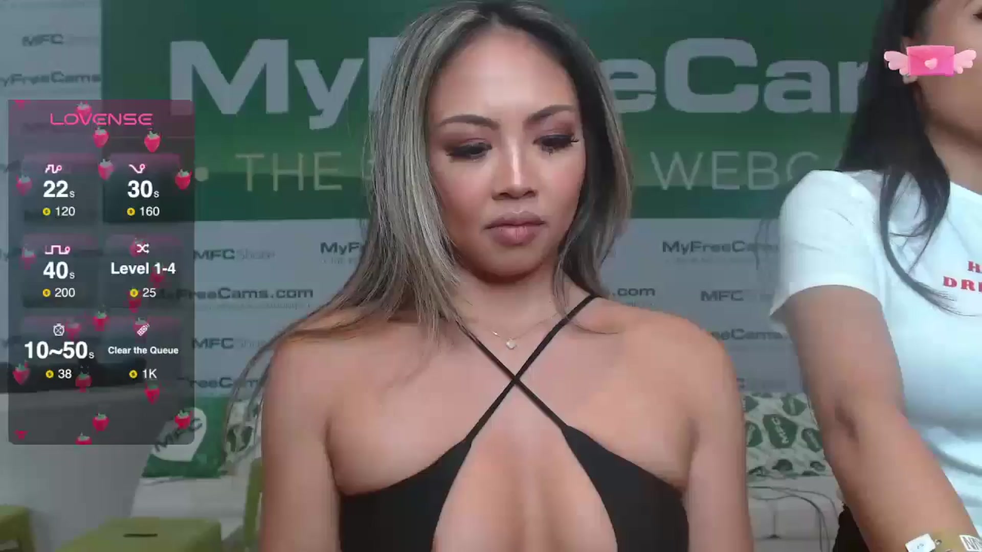 Gallery image thumbnail from UrBabyGirl's myfreecams stream on, 01/23/2025, 02:11 image 7 of 20