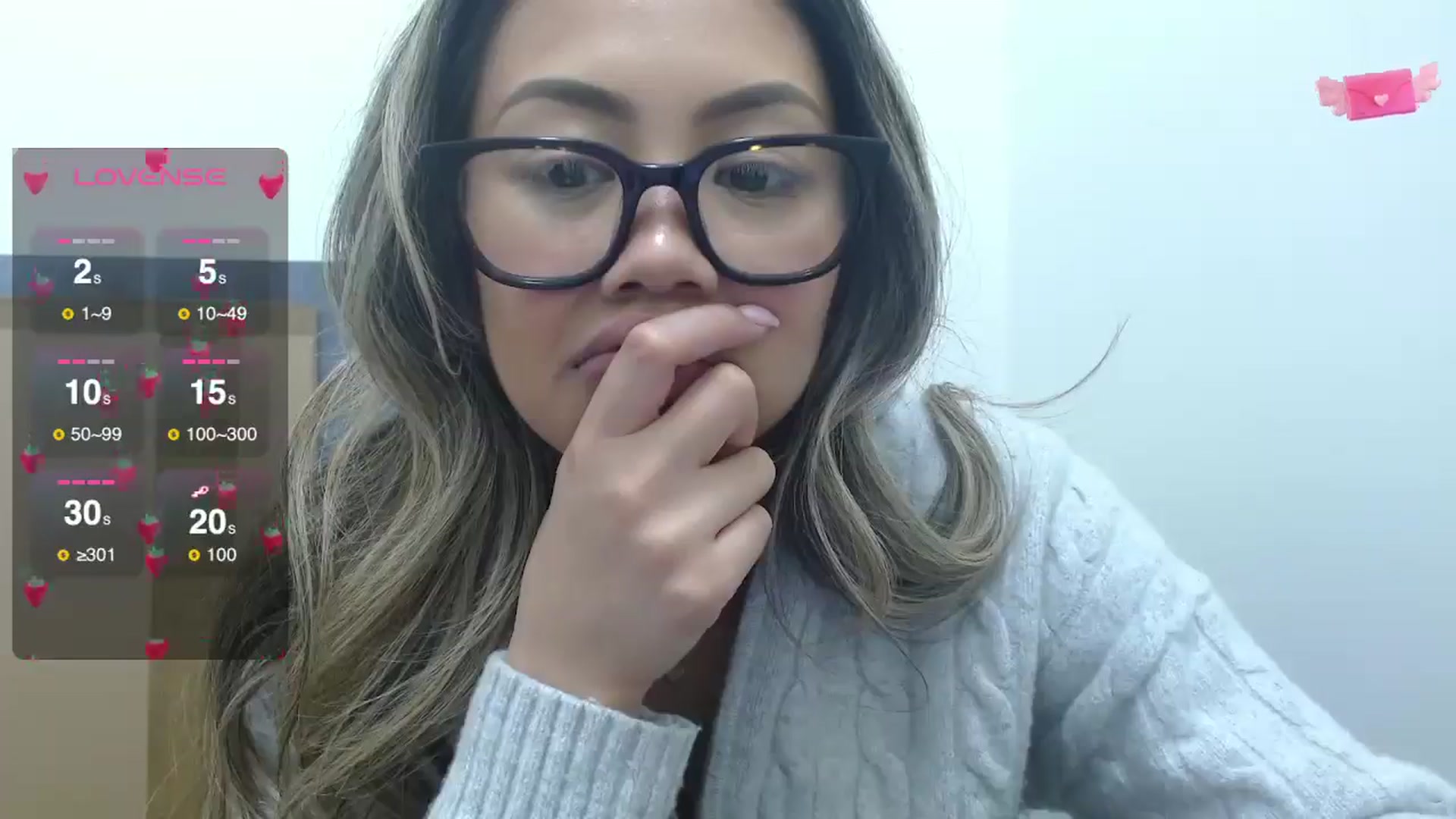Gallery image thumbnail from UrBabyGirl's myfreecams stream on, 02/21/2025, 22:06 image 19 of 20