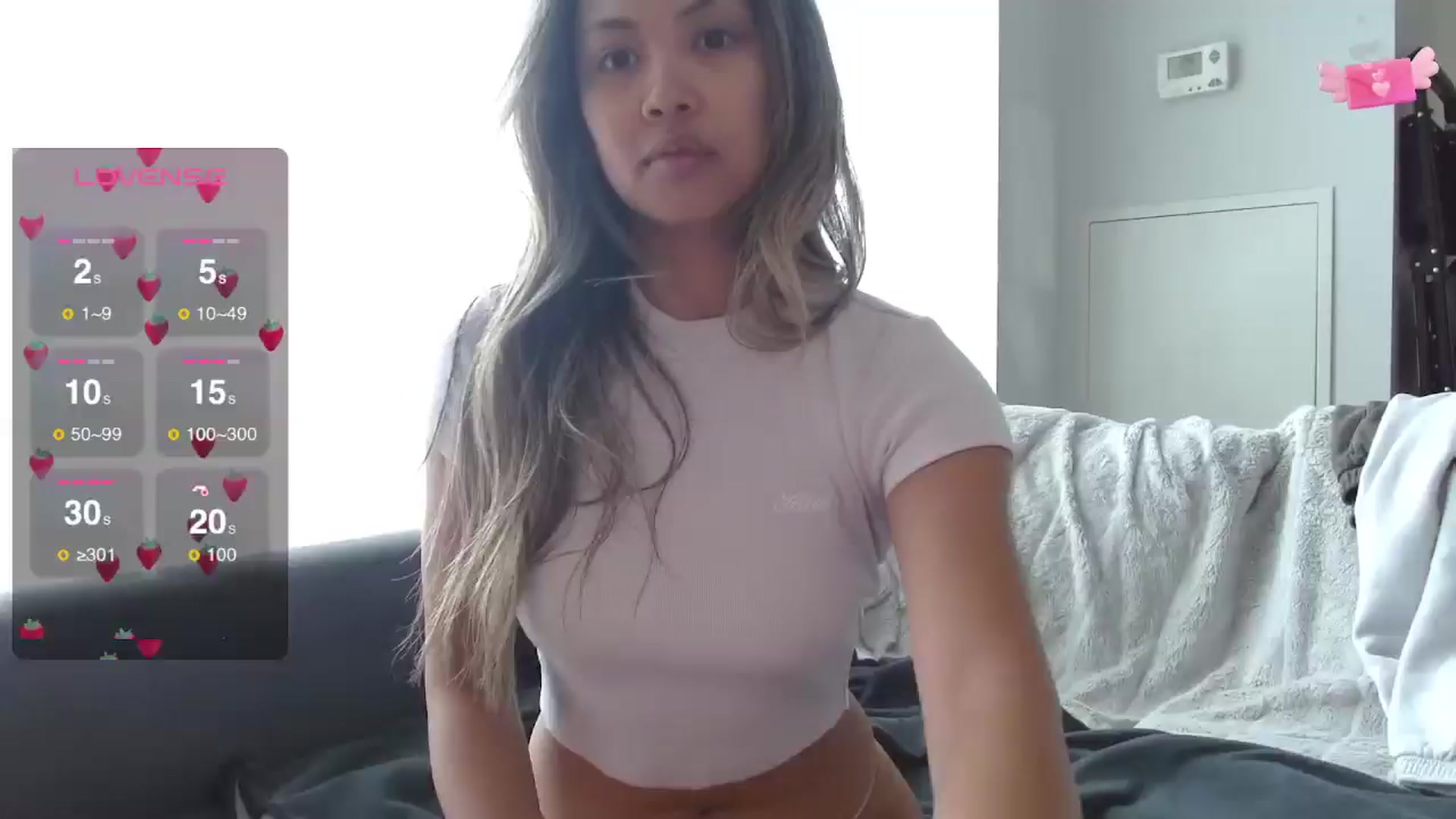 Gallery image thumbnail from UrBabyGirl's myfreecams stream on, 03/15/2025, 18:58 image 1 of 20