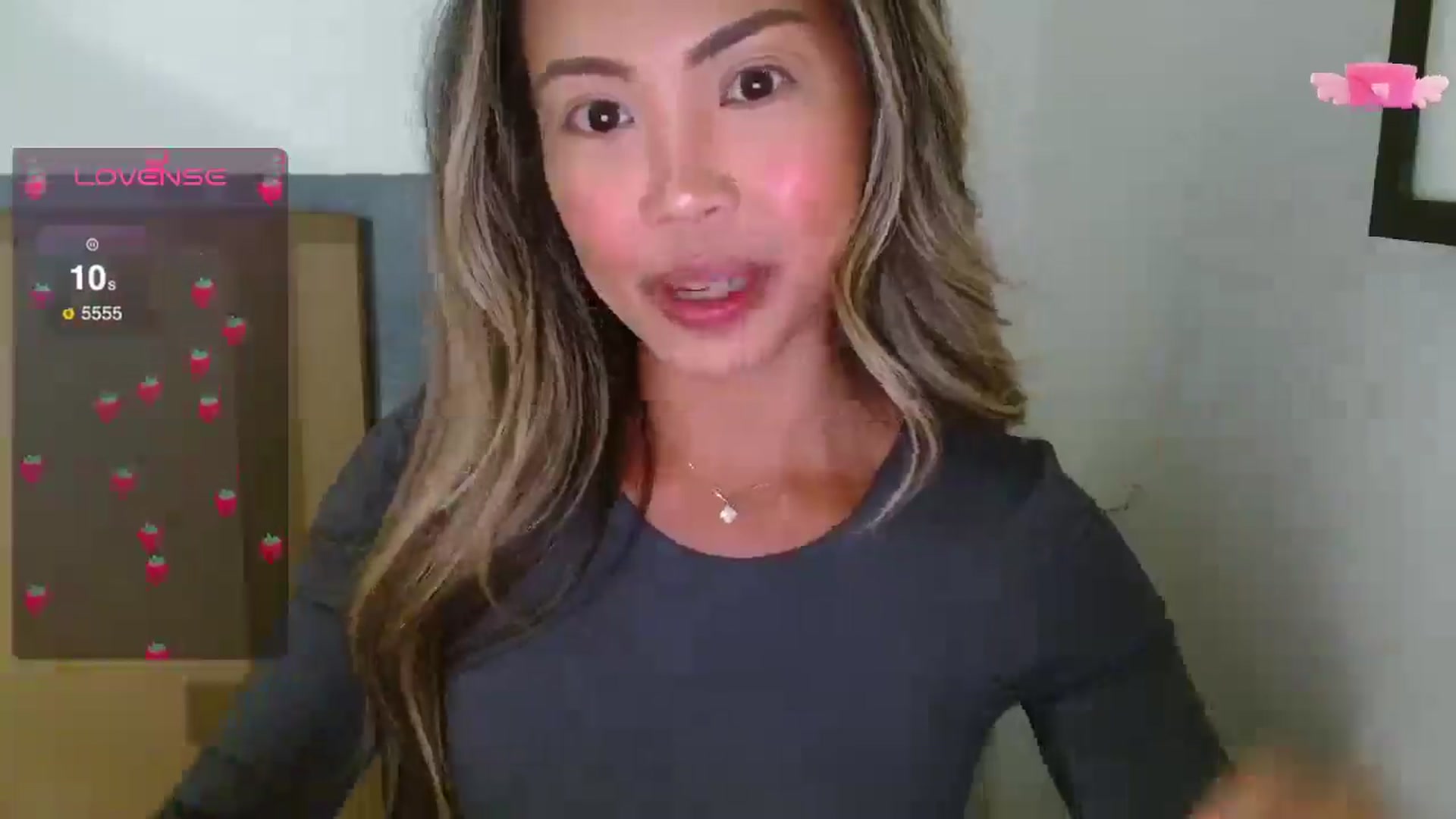 Gallery image thumbnail from UrBabyGirl's myfreecams stream on, 03/19/2025, 20:55 image 9 of 20