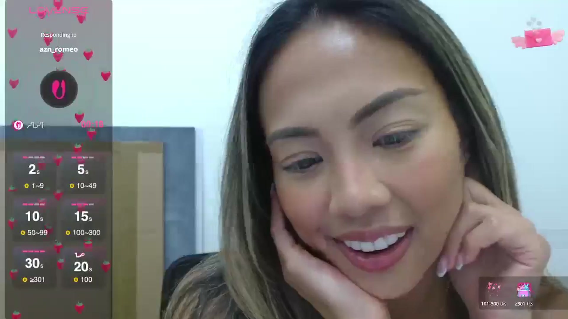 Gallery image thumbnail from UrBabyGirl's myfreecams stream on, 04/22/2025, 22:10 image 10 of 20