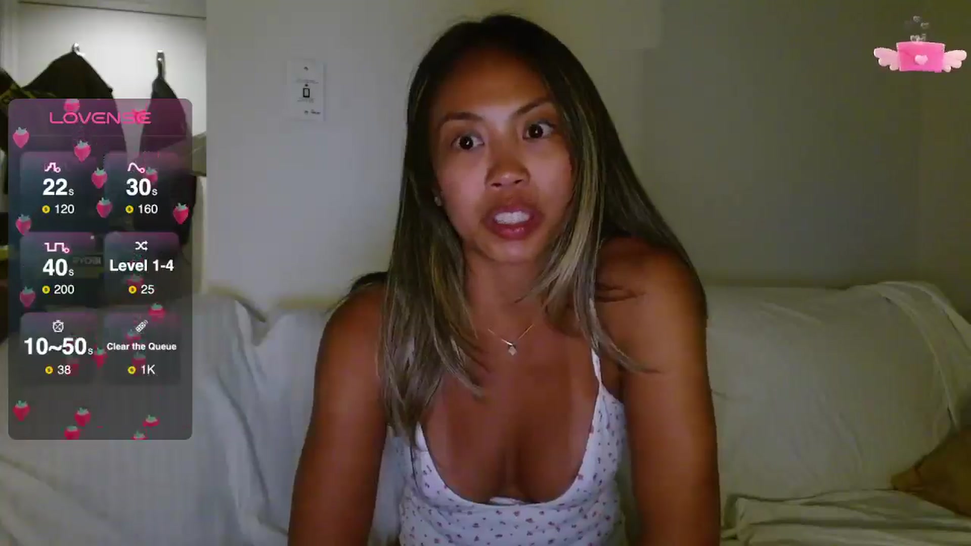 Gallery image thumbnail from UrBabyGirl's myfreecams stream on, 05/26/2025, 04:05 image 9 of 20