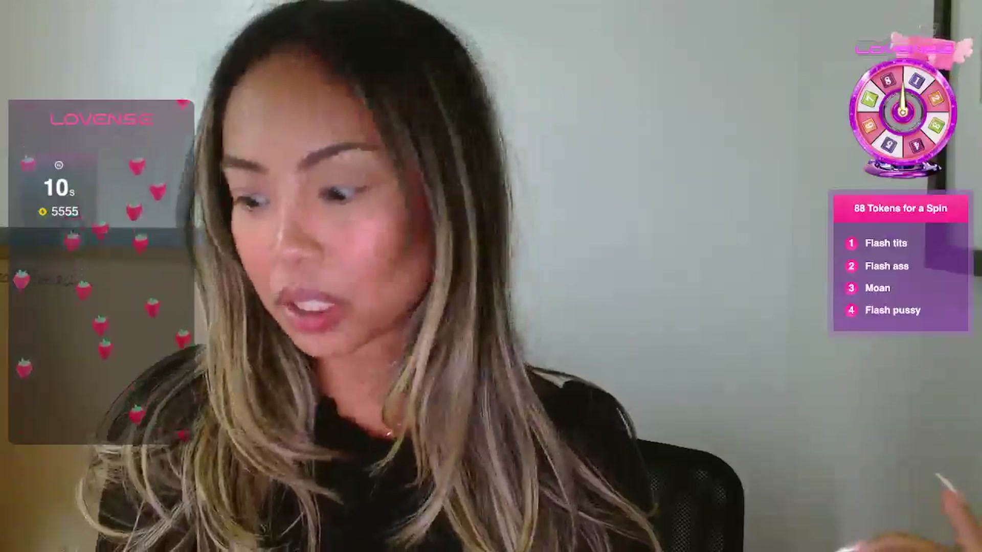 Gallery image thumbnail from UrBabyGirl's myfreecams stream on, 06/12/2025, 21:44 image 5 of 20