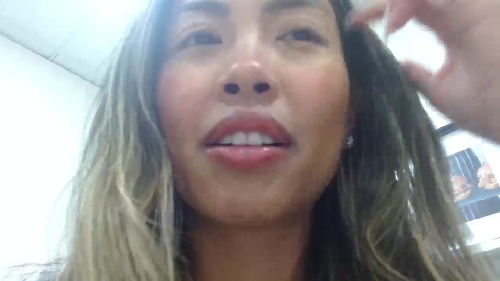Gallery image thumbnail from UrBabyGirl's myfreecams stream on, 06/18/2025, 18:46 image 7 of 20