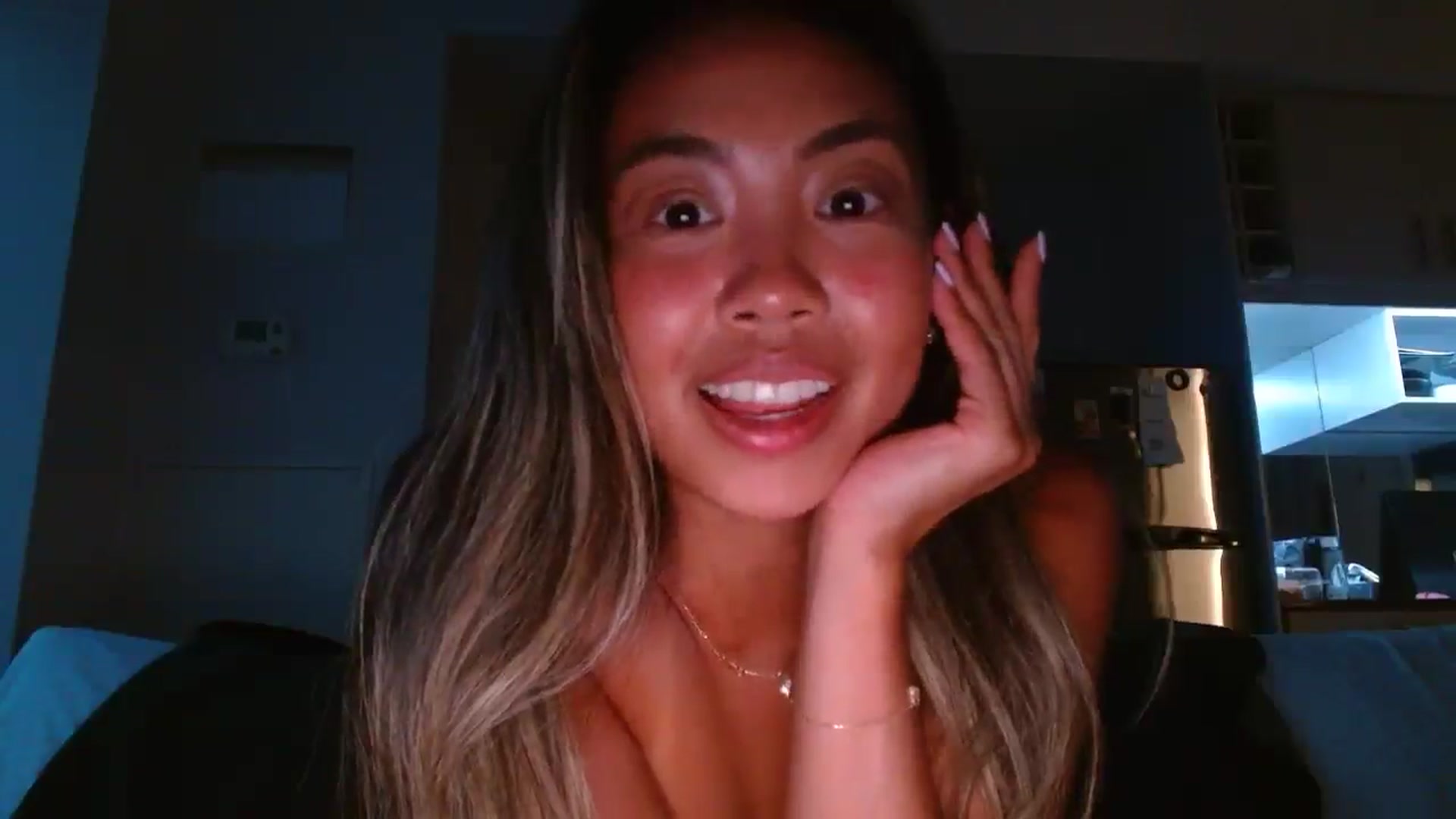 Gallery image thumbnail from UrBabyGirl's myfreecams stream on, 07/03/2025, 01:00 image 20 of 20