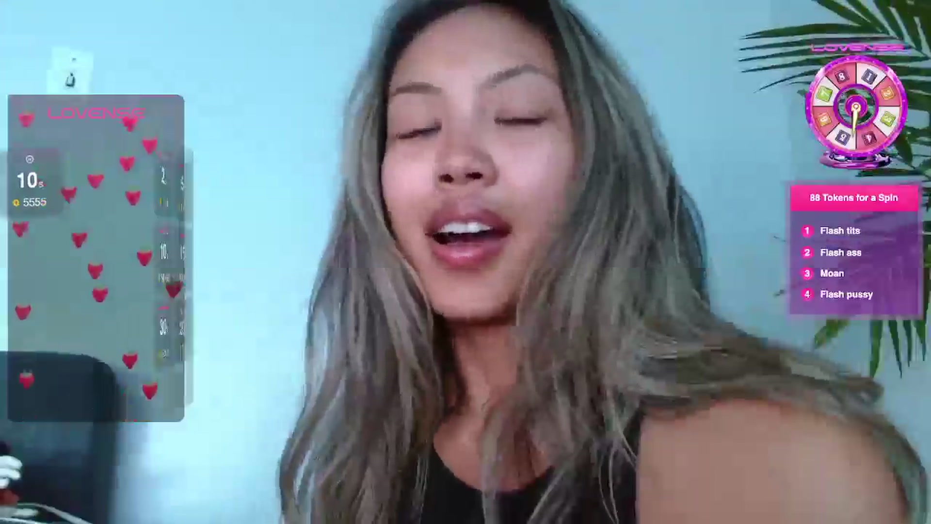 Gallery image thumbnail from UrBabyGirl's myfreecams stream on, 07/28/2025, 24:12 image 19 of 20