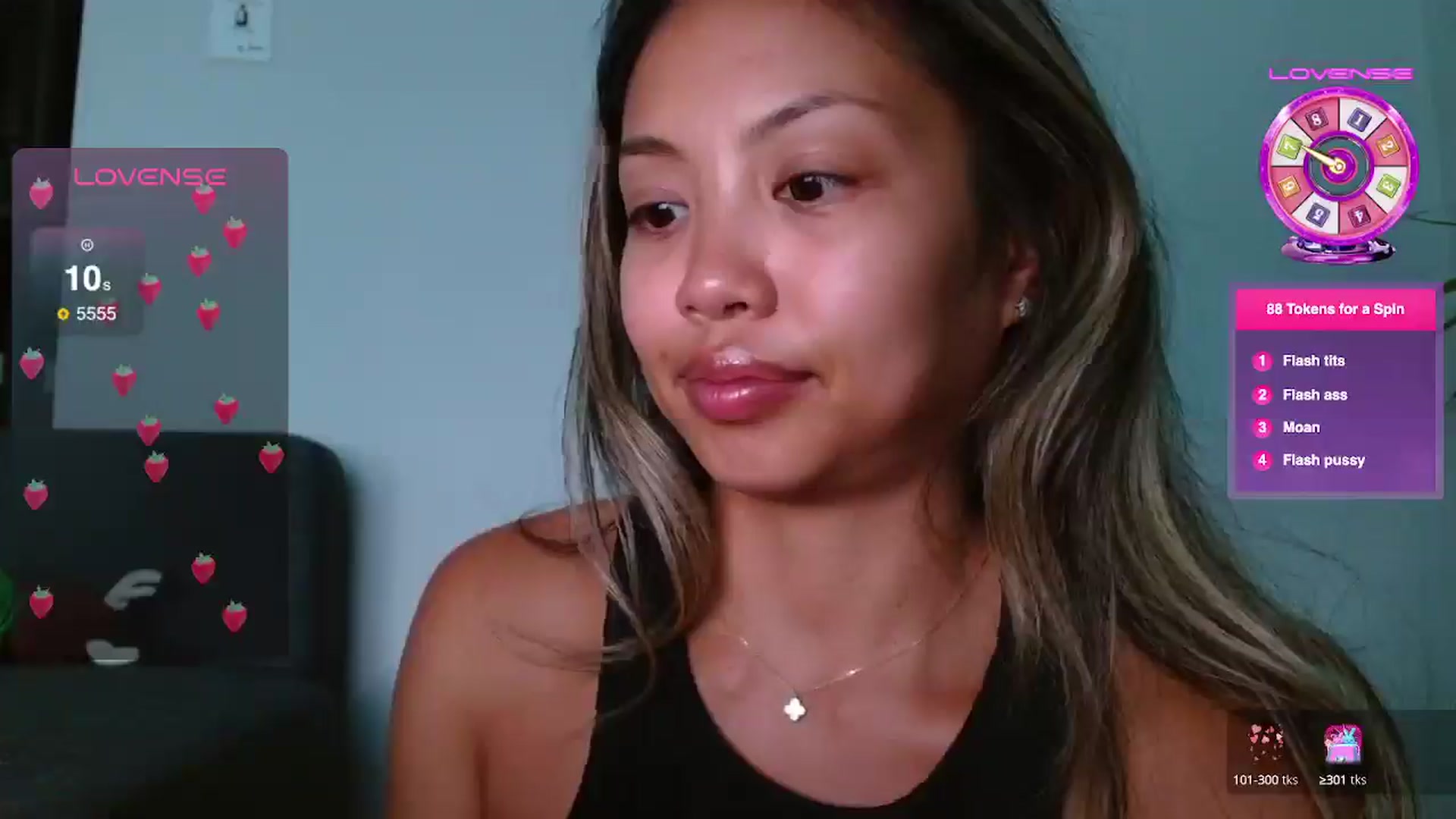 Gallery image thumbnail from UrBabyGirl's myfreecams stream on, 07/28/2025, 24:43 image 19 of 20