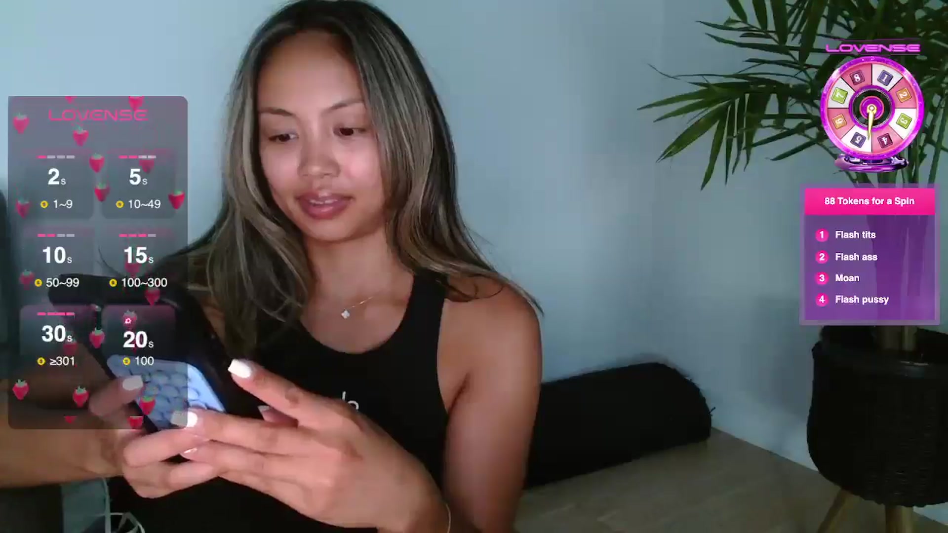 Gallery image thumbnail from UrBabyGirl's myfreecams stream on, 07/28/2025, 24:43 image 10 of 20