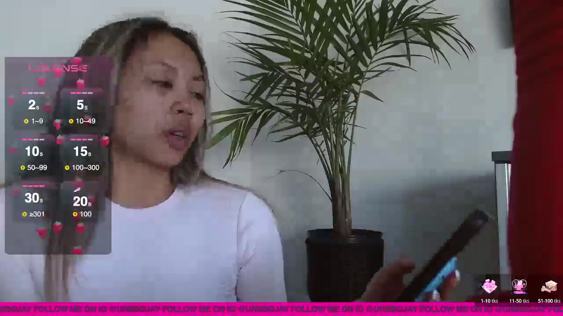 Gallery image thumbnail from UrBabyGirl's myfreecams stream on, 08/15/2025, 21:13 image 4 of 20