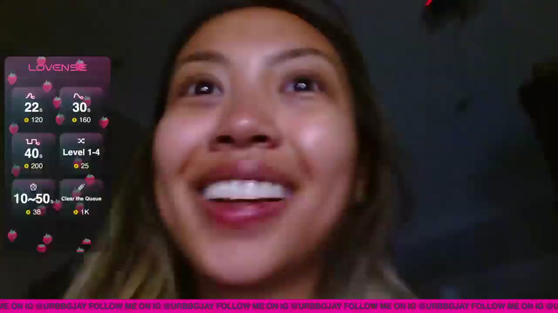 Gallery image thumbnail from UrBabyGirl's myfreecams stream on, 08/16/2025, 05:46 image 16 of 20