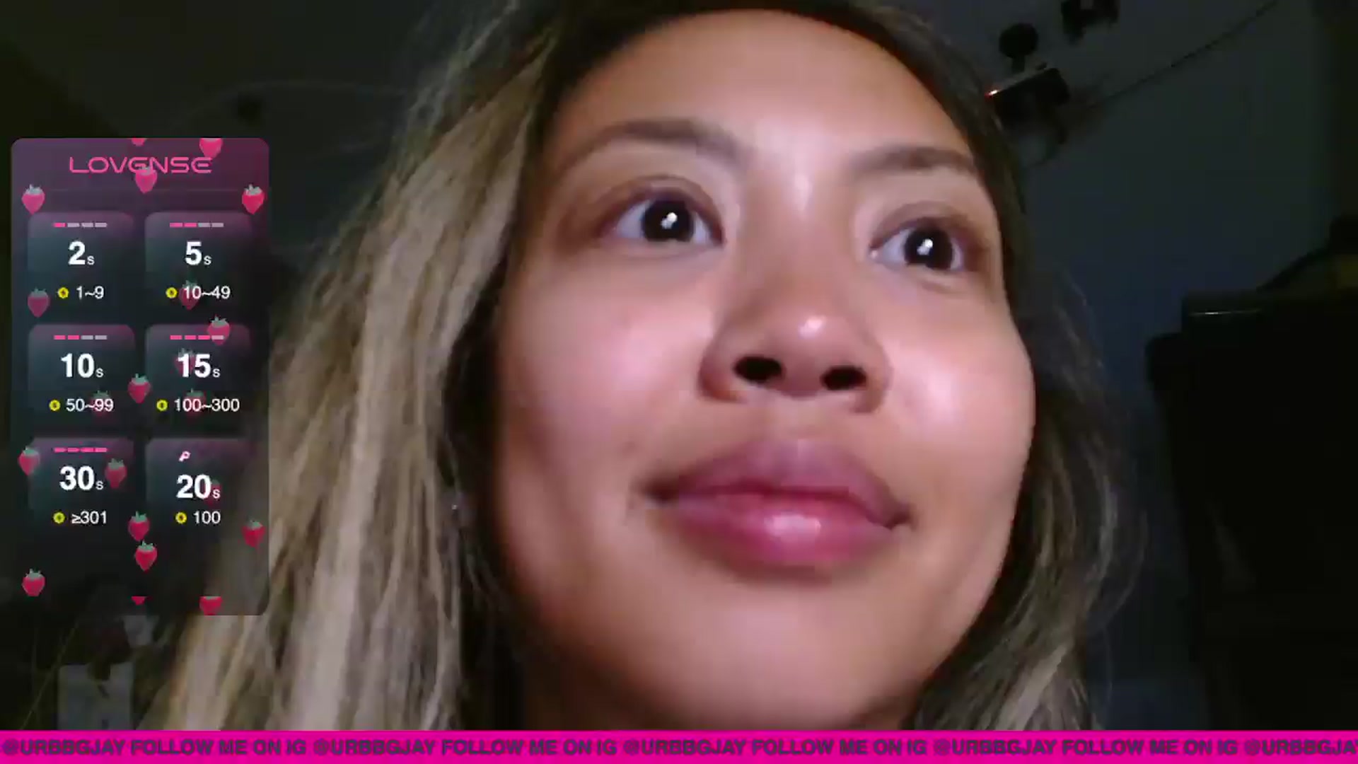 Gallery image thumbnail from UrBabyGirl's myfreecams stream on, 08/16/2025, 05:46 image 17 of 20