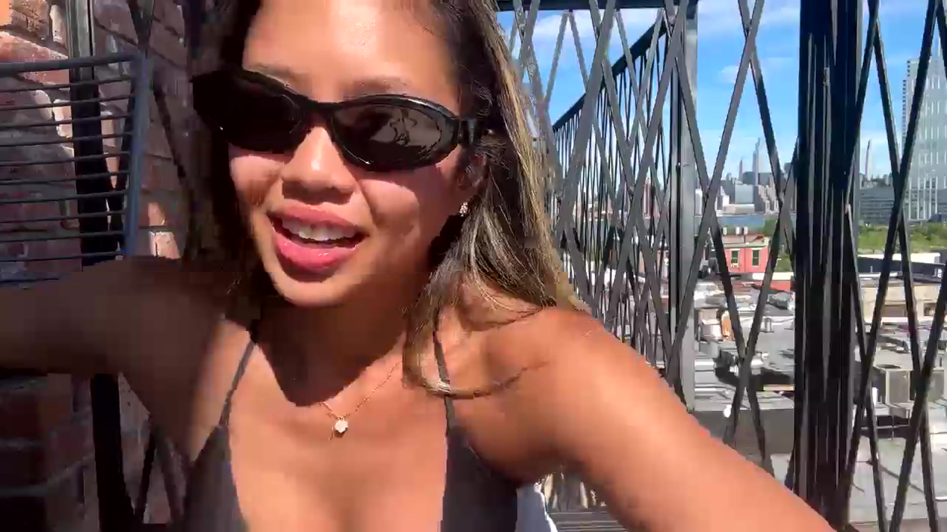 Gallery image thumbnail from UrBabyGirl's myfreecams stream on, 08/19/2025, 14:34 image 4 of 20